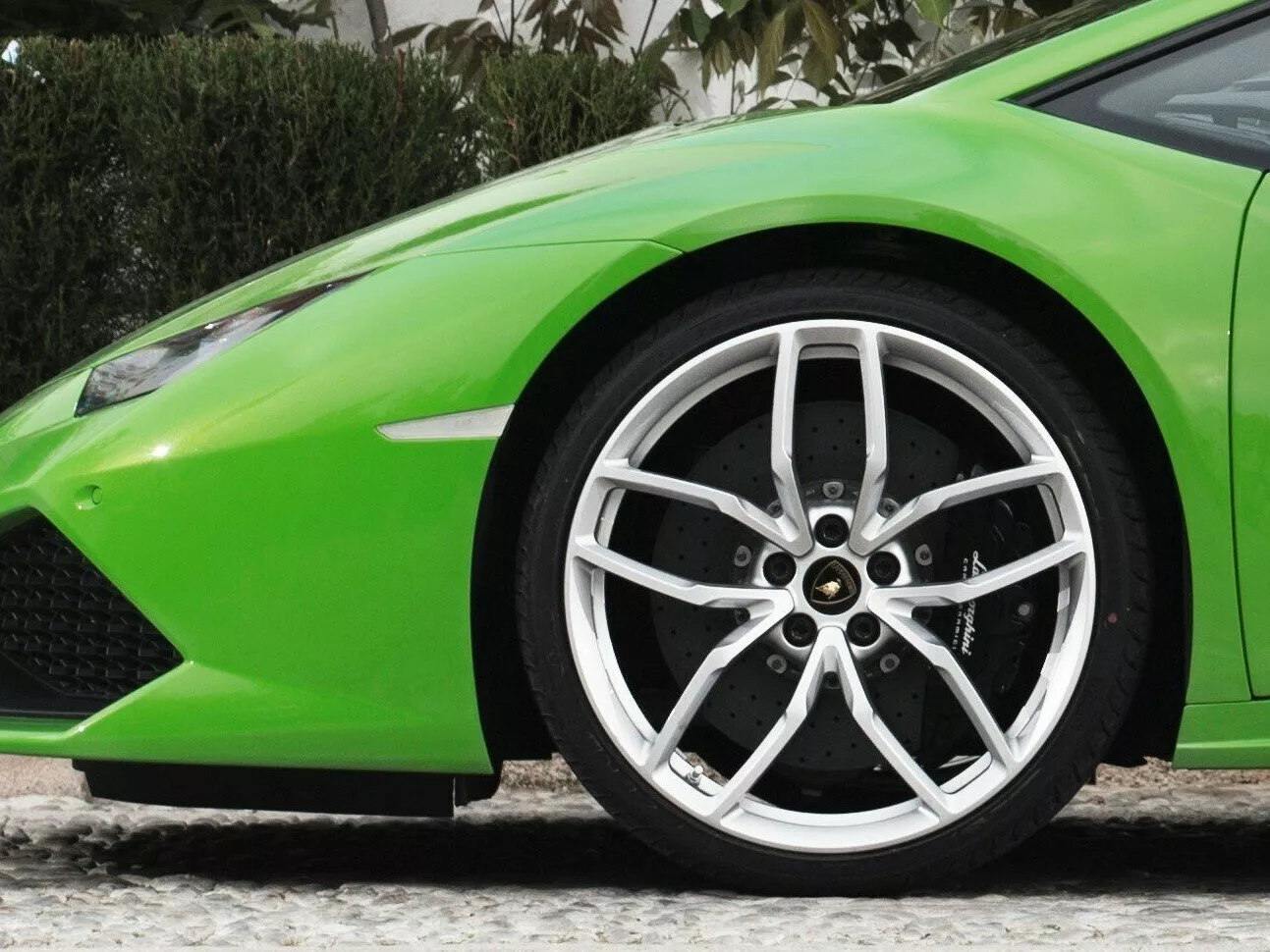 Фото дисков Lamborghini Huracán   2014 -  2024 
                                            