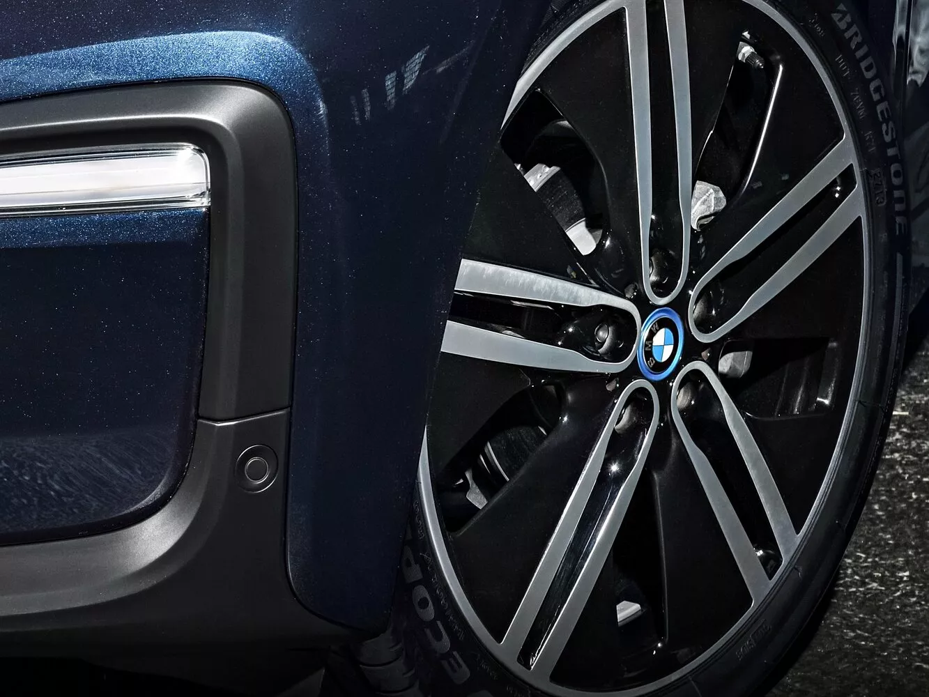 Фото дисков BMW i3  I (I01) Рестайлинг 2017 -  2024 
                                            