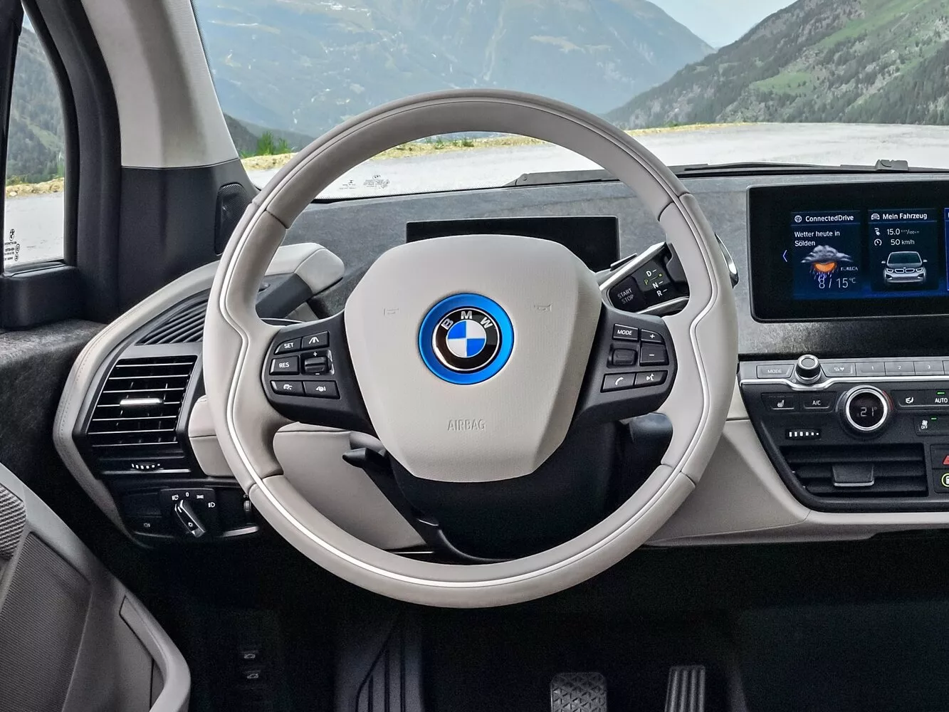 Фото рулевого колеса BMW i3  I (I01) Рестайлинг 2017 -  2024 
                                            