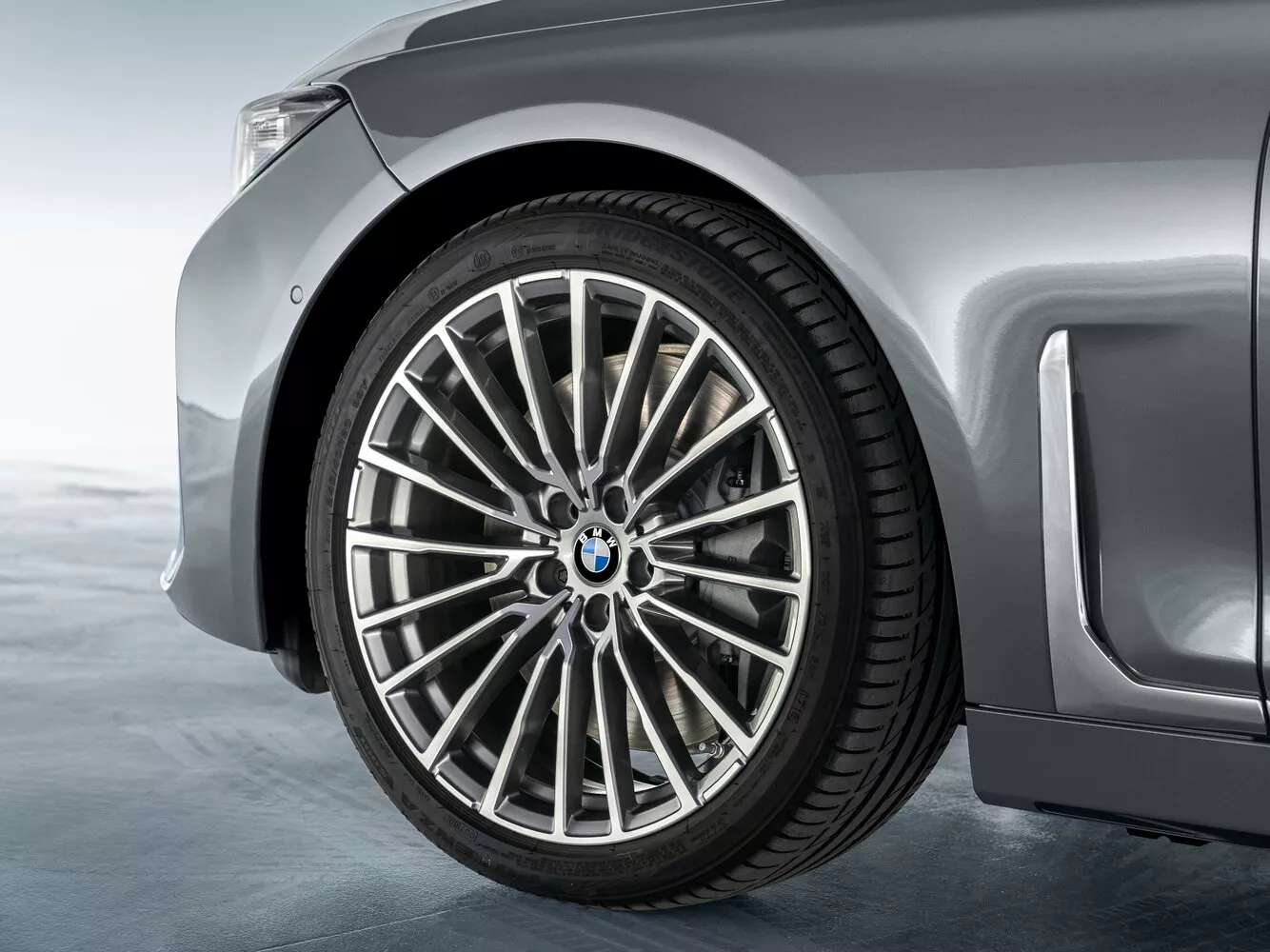 Фото дисков BMW 7 серии Long VI (G11/G12) Рестайлинг 2019 -  2024 
                                            