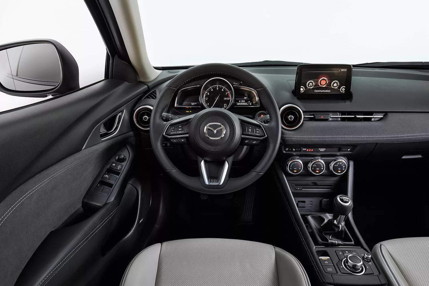 Фото рулевого колеса Mazda CX-3  I Рестайлинг 2018 -  2024 
                                            