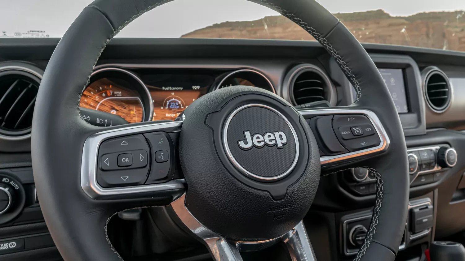 Фото рулевого колеса Jeep Gladiator  II (JT) 2019 -  2024 
                                            