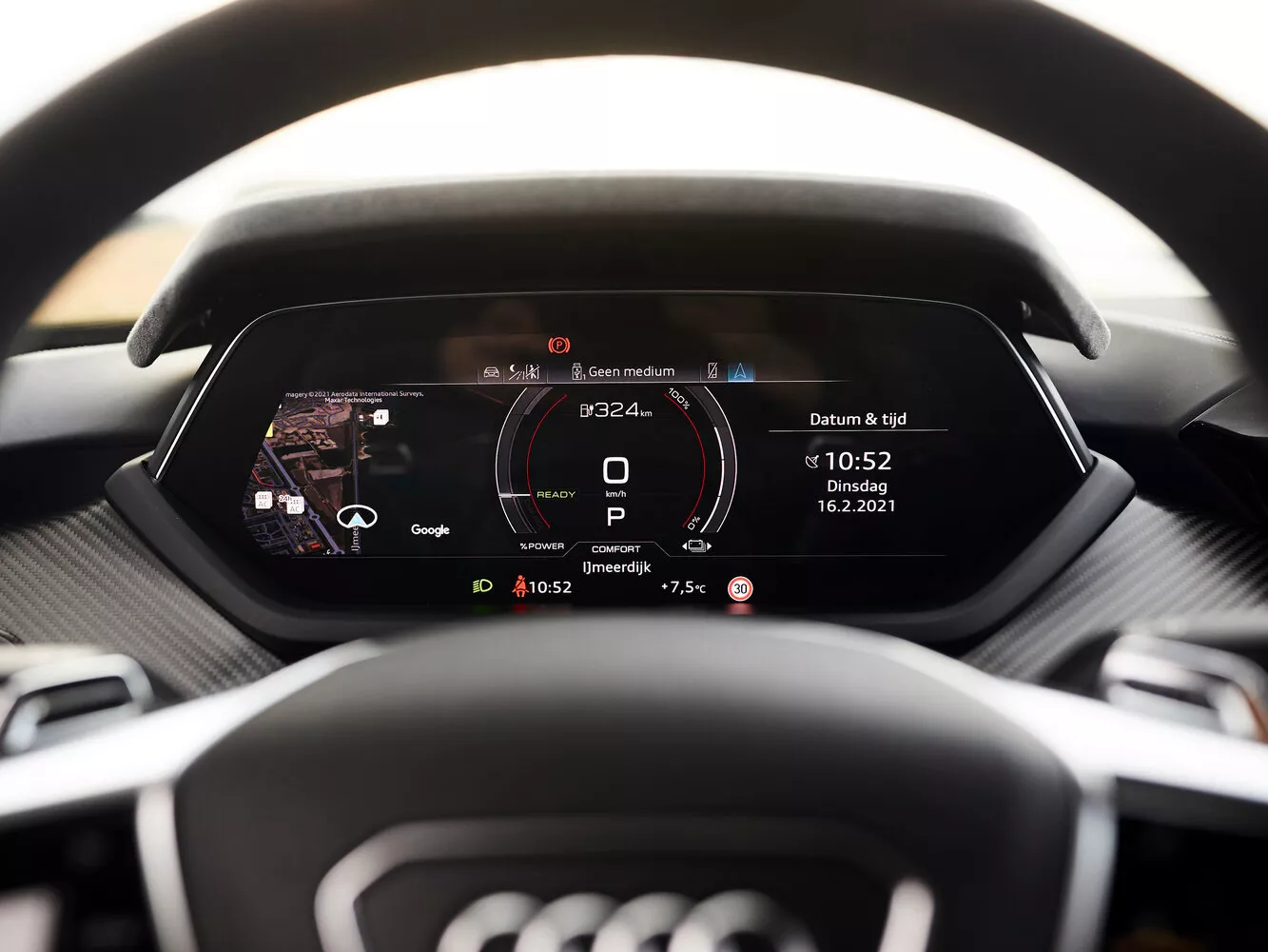 Фото приборной панели Audi RS e-tron GT   2020 -  2024 
                                            