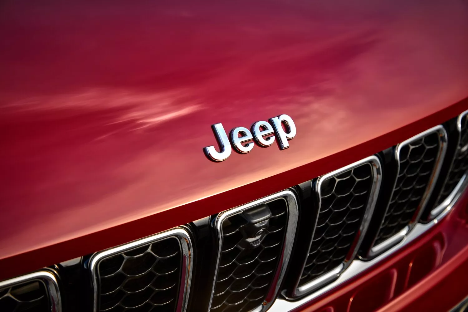 Фото интерьера Jeep Grand Cherokee L V (WL) 2021 -  2024 
                                            