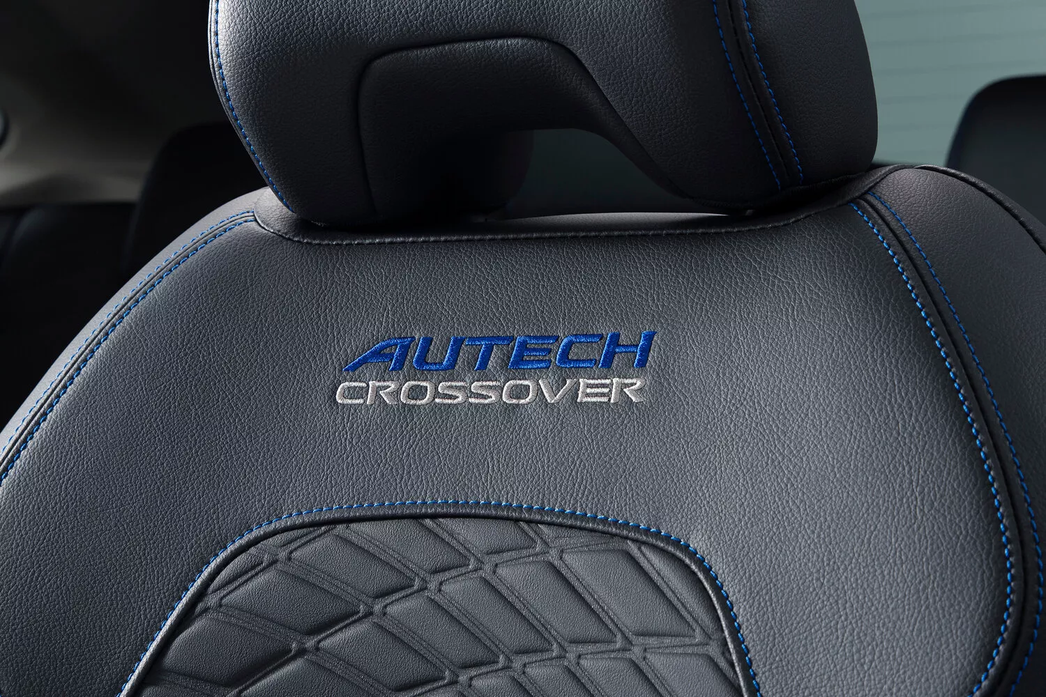 Фото интерьера Nissan Note Autech Crossover III 2020 -  2024 
                                            