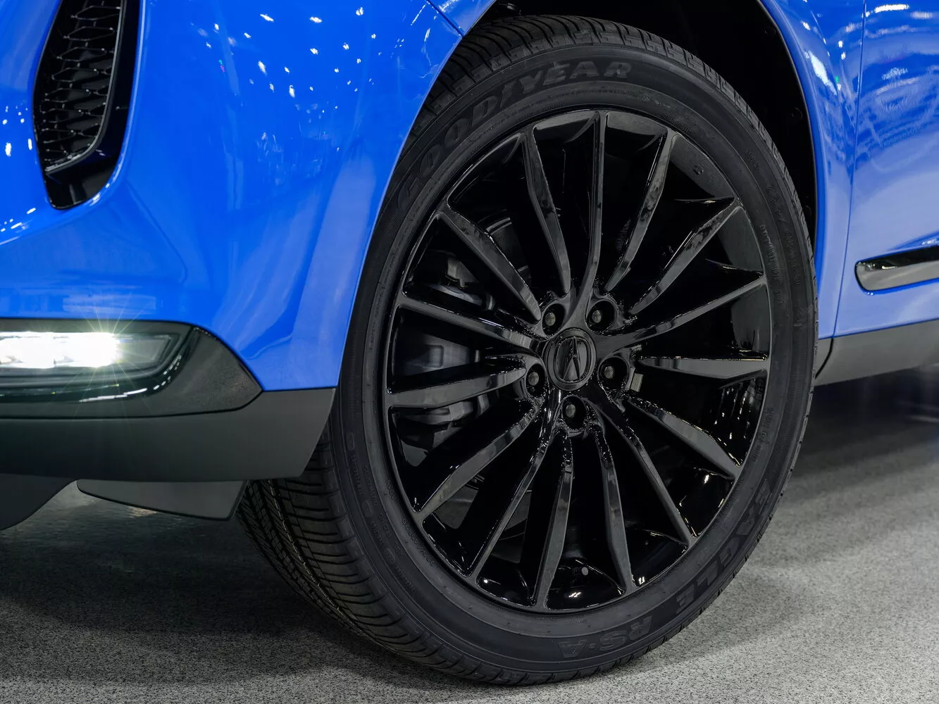 Фото дисков Acura RDX  III Рестайлинг 2021 -  2024 
                                            
